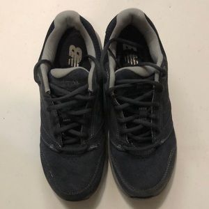 New Balance NB 928 V3 Women’s Walking/Running Shoes in Blue Suede - size 6.5 B